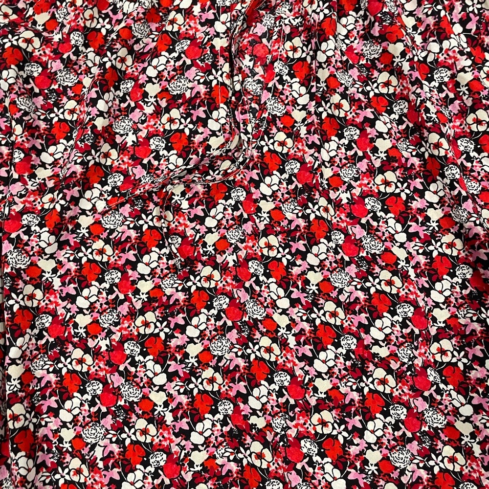 New Sanctuary floral print blouse with keyhole neck tie. - Picture 2 of 5